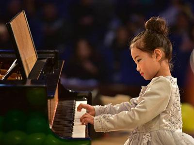 潍坊钢琴家教价格多少钱一小时？收费标准？